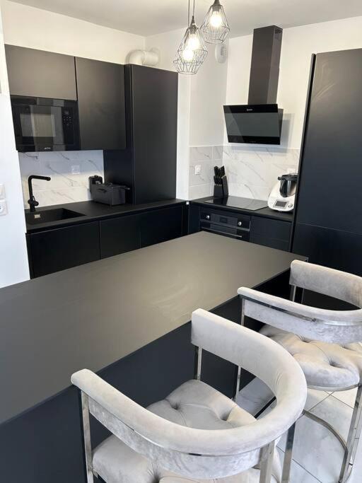 Appart Duplex 87M2 Pres D'Airbus Apartment Toulouse Bagian luar foto